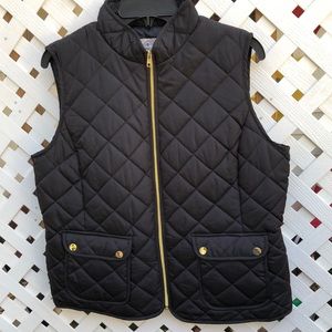 Like “BRAND NEW”. Ladies Black (L) St John’s Bay Quilted Pattern Vest